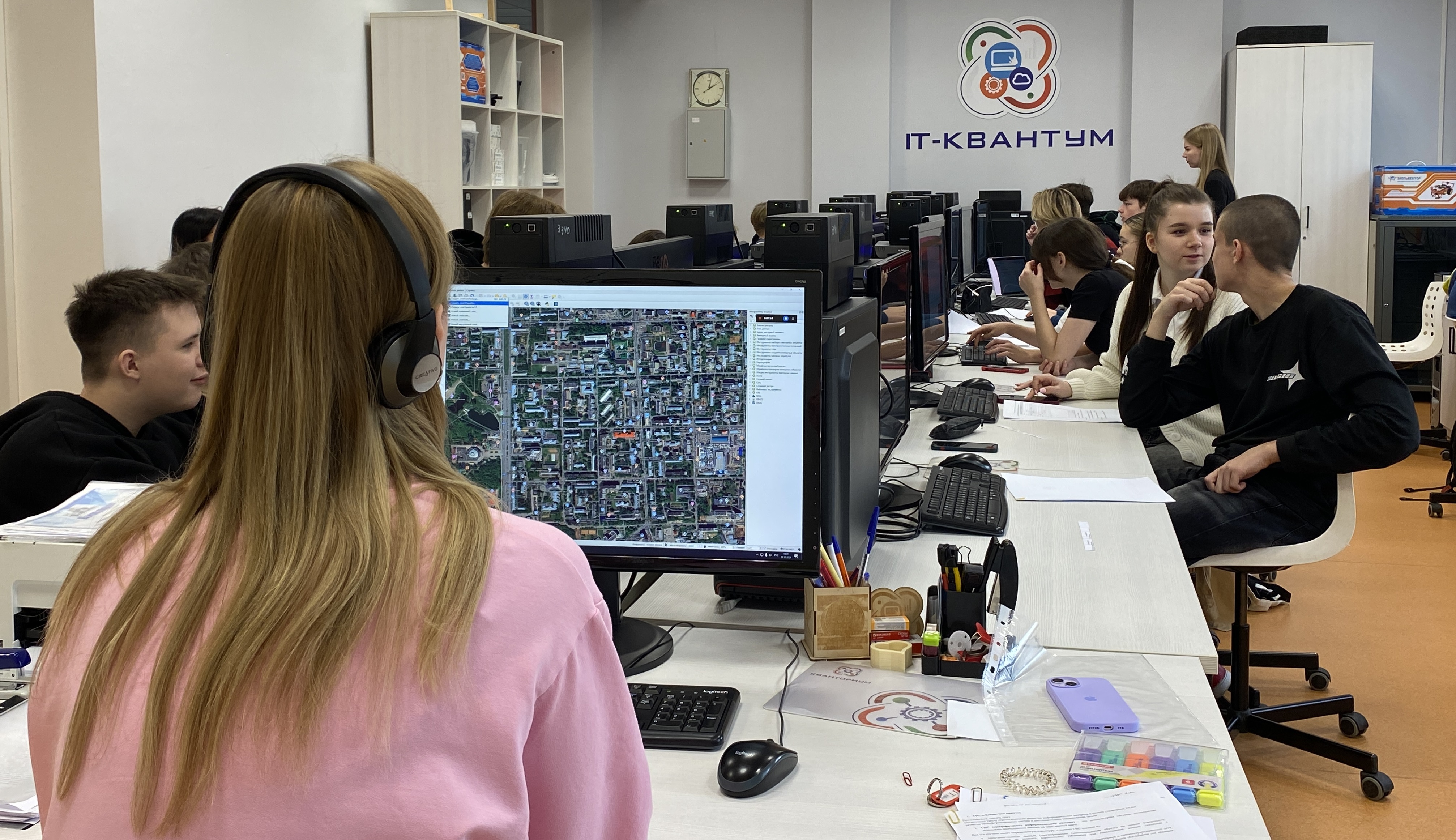 Кировские школьники изучают основы геоинформационных технологий (анонс)